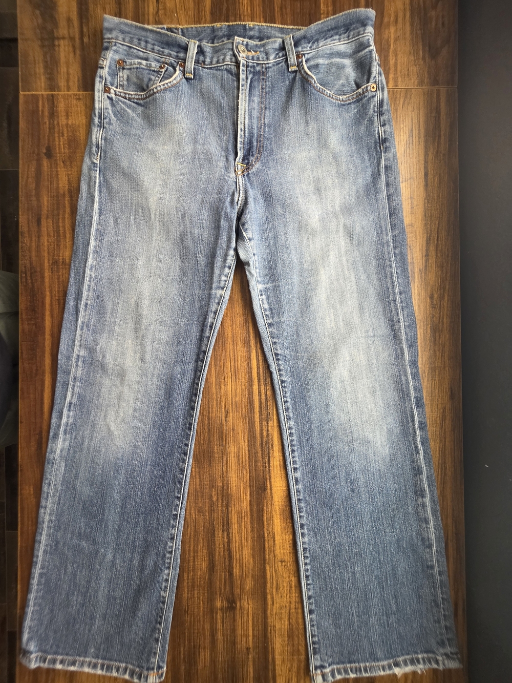 Vintage 2000s Lucky Brand By Gene Montesano  Slight Flare  Jeans in Light Blue